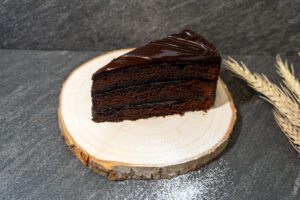 Chocolate Cake 4